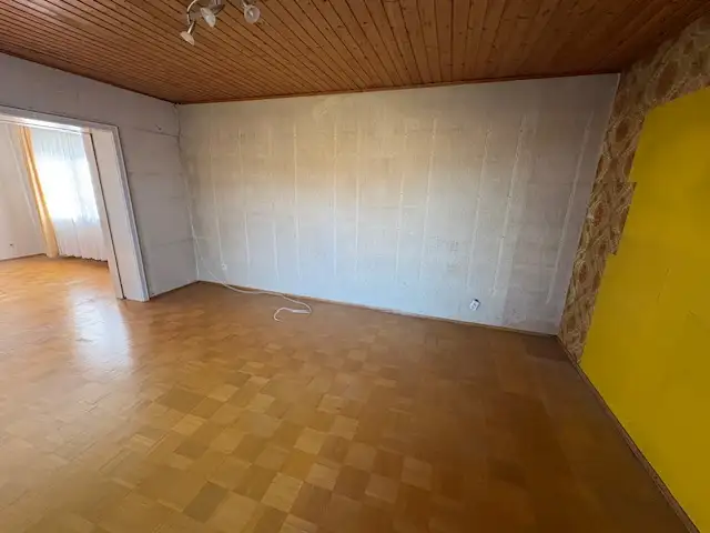 Bodenbeläge entfernt – Firma Welz